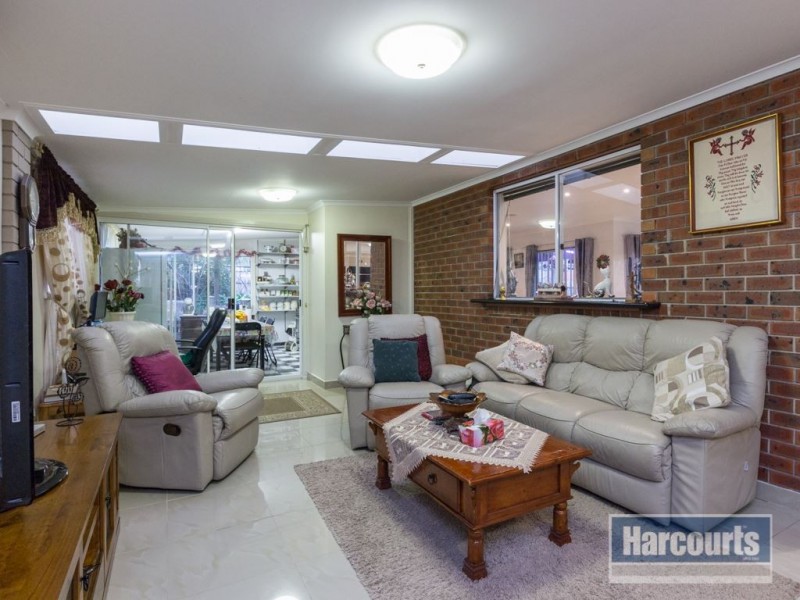 8 Walcott Place,, Narre Warren South VIC 3805