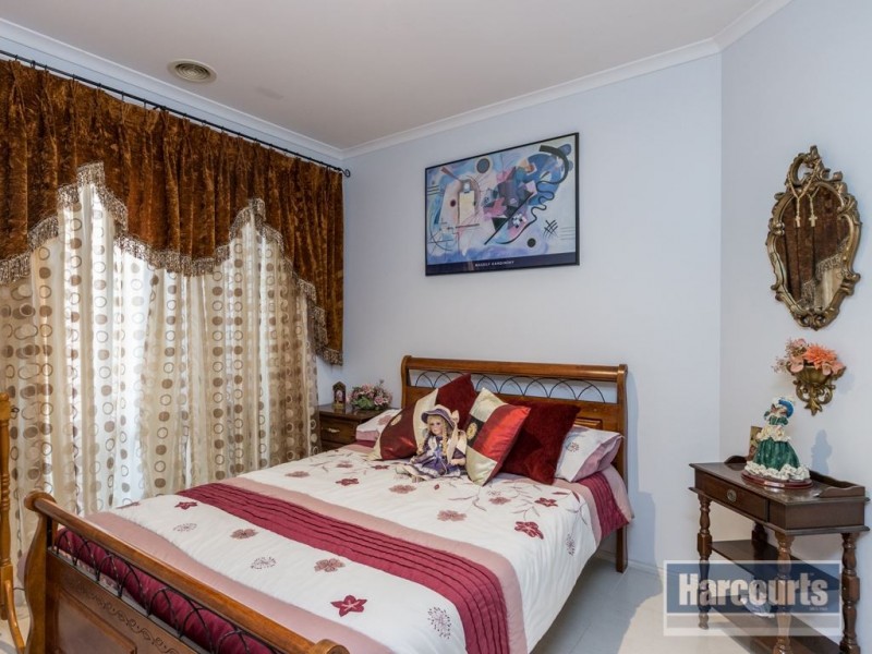 8 Walcott Place,, Narre Warren South VIC 3805