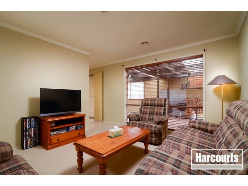 50 Robinswood Parade, Narre Warren South VIC 3805