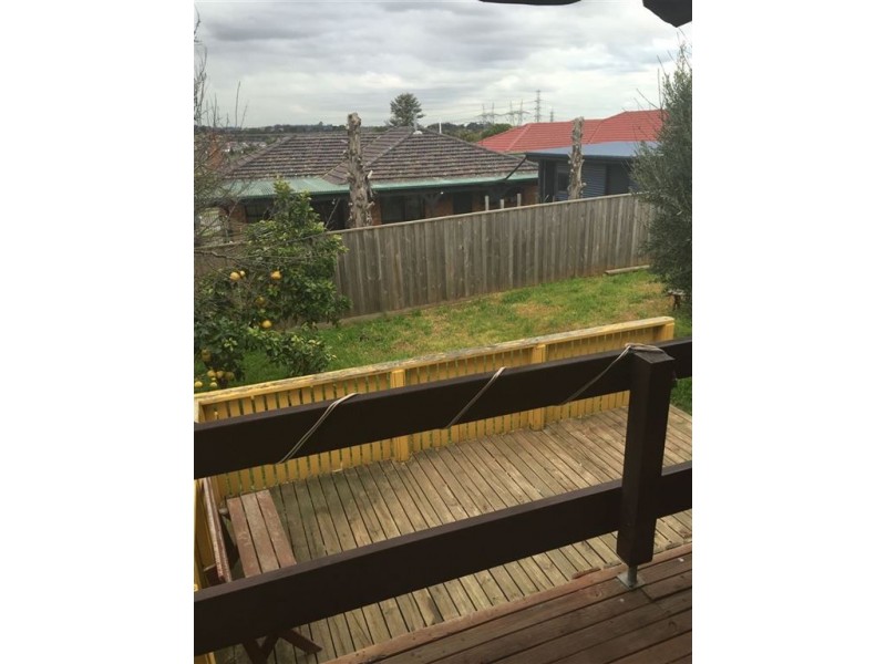 8 Fitzgerald Road, Hallam VIC 3803