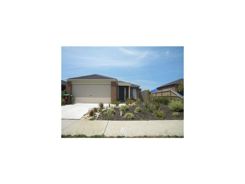 66 Kingdom Drive, Cranbourne VIC 3977