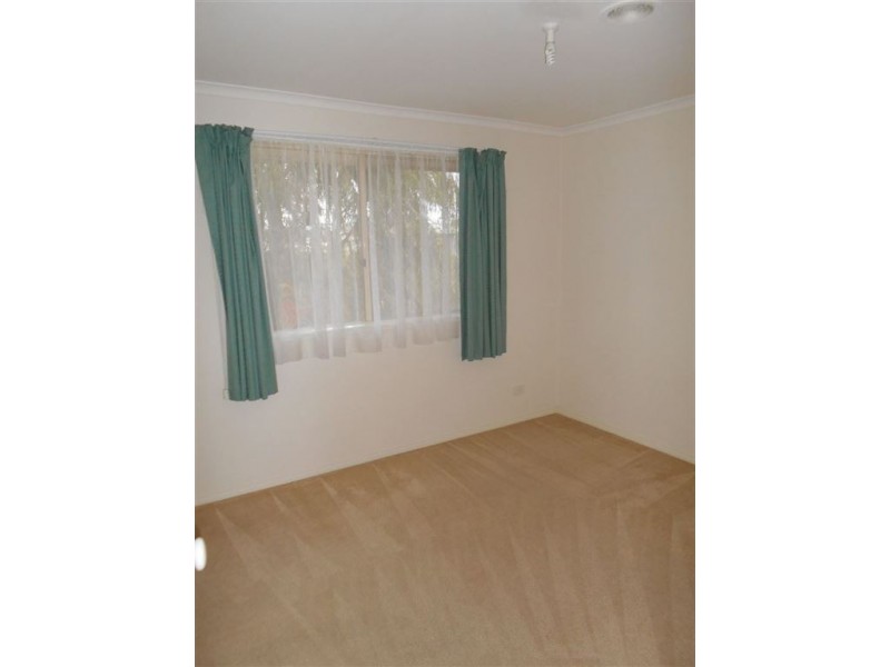 25 Trafalgar Way, Cranbourne East VIC 3977