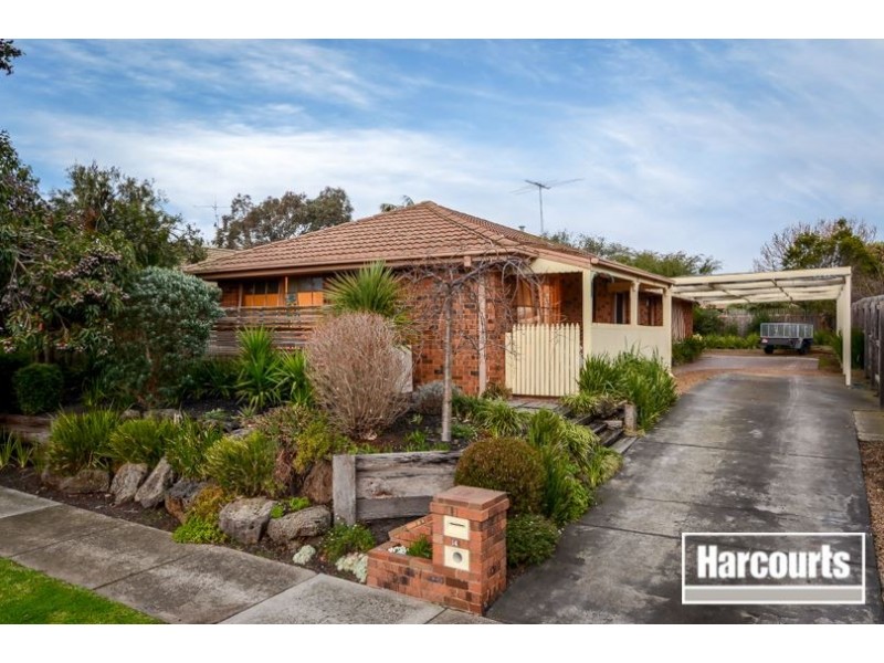 14 Brentwood Drive, Cranbourne North VIC 3977