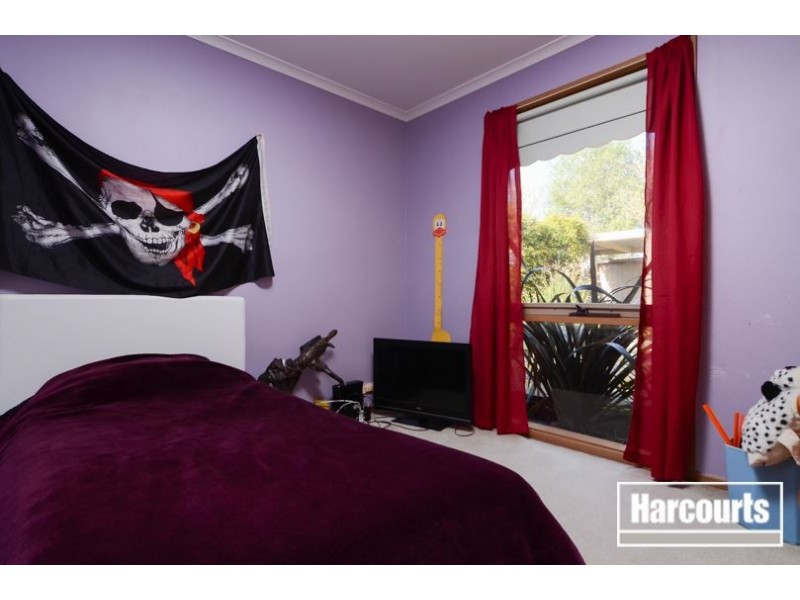 14 Brentwood Drive, Cranbourne North VIC 3977