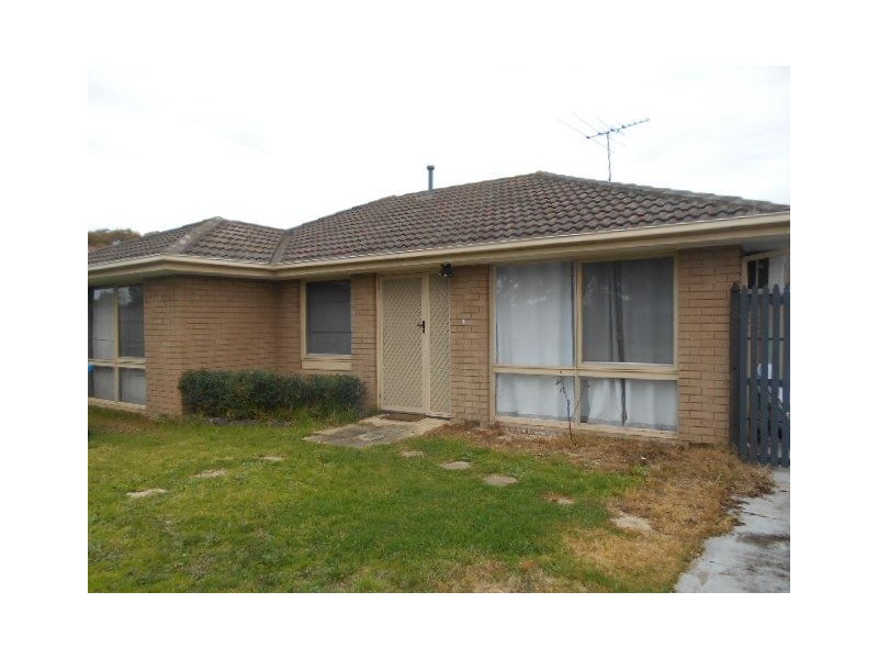 11 Barkly Street, Cranbourne VIC 3977