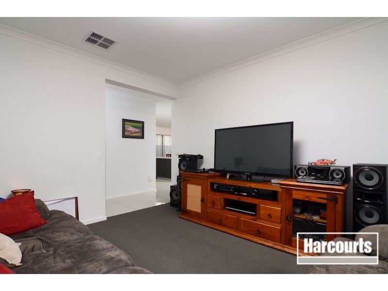 5 Ciliata Street, Cranbourne North VIC 3977