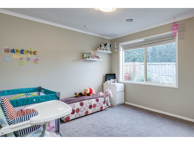 122 Robinswood Parade, Narre Warren South VIC 3805