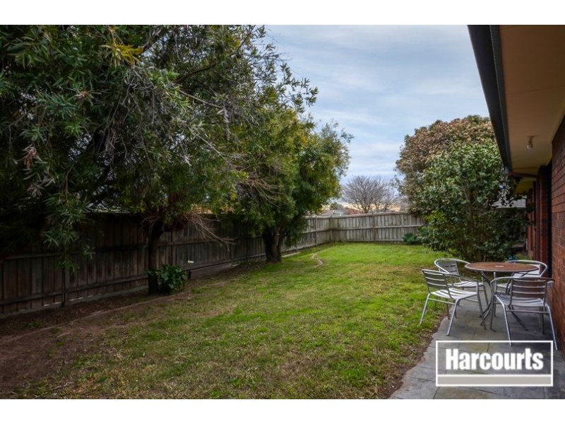 12 Chadbourn Place, Narre Warren South VIC 3805