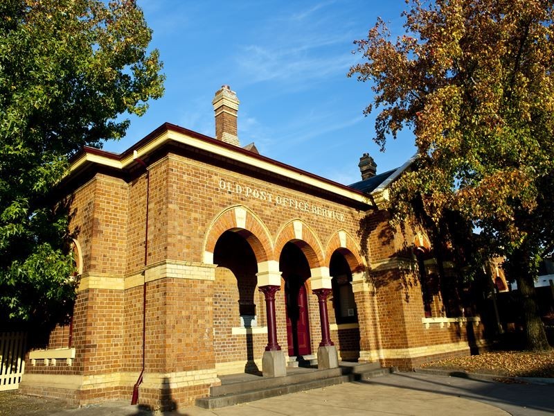 53 Leyland Drive, Narre Warren South VIC 3805