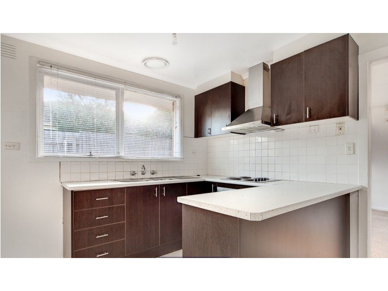 2/23 William Street, Cranbourne VIC 3977
