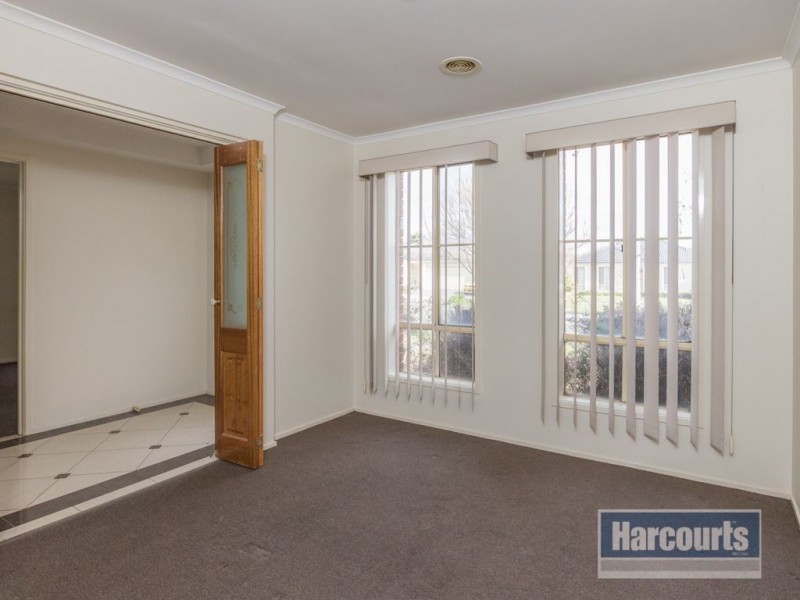 285 Ormond Rd, Narre Warren South VIC 3805