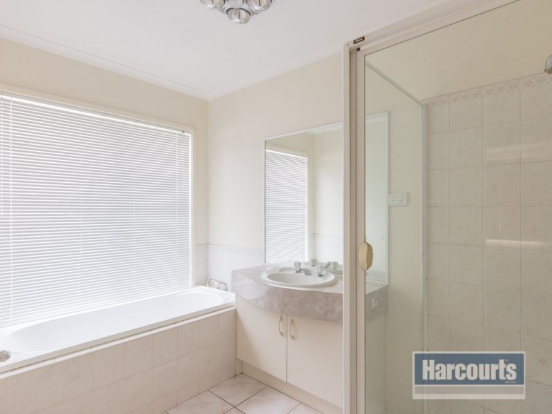 285 Ormond Rd, Narre Warren South VIC 3805