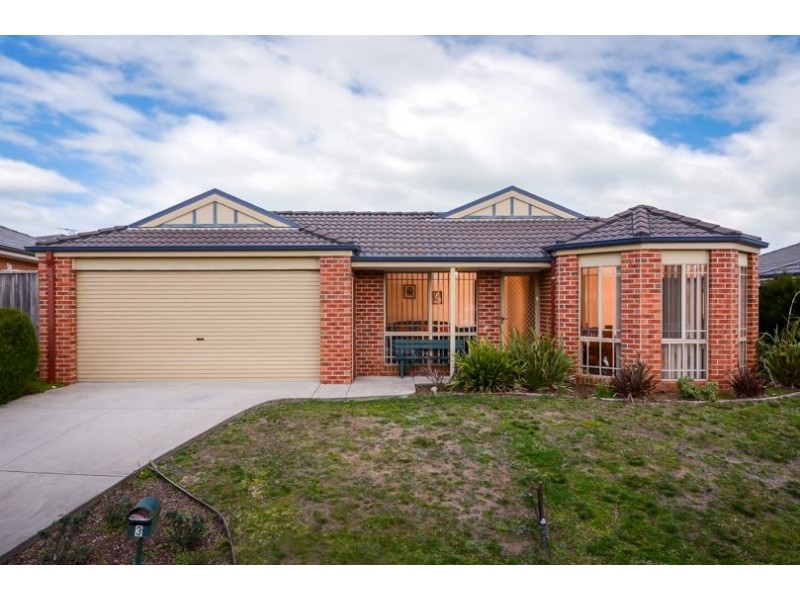 3 Tulip Grove, Cranbourne VIC 3977