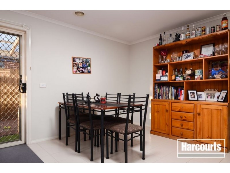 21 Calais Circuit, Cranbourne West VIC 3977