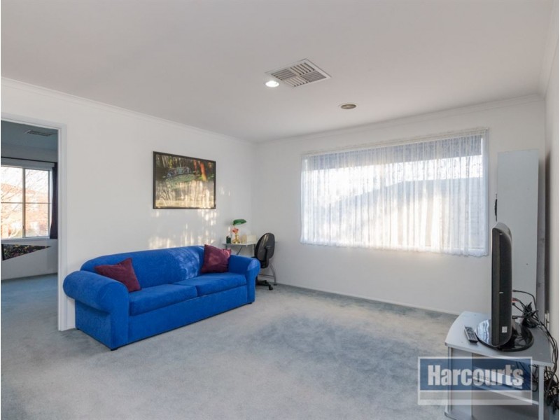 15 Arlington Place, Narre Warren South VIC 3805