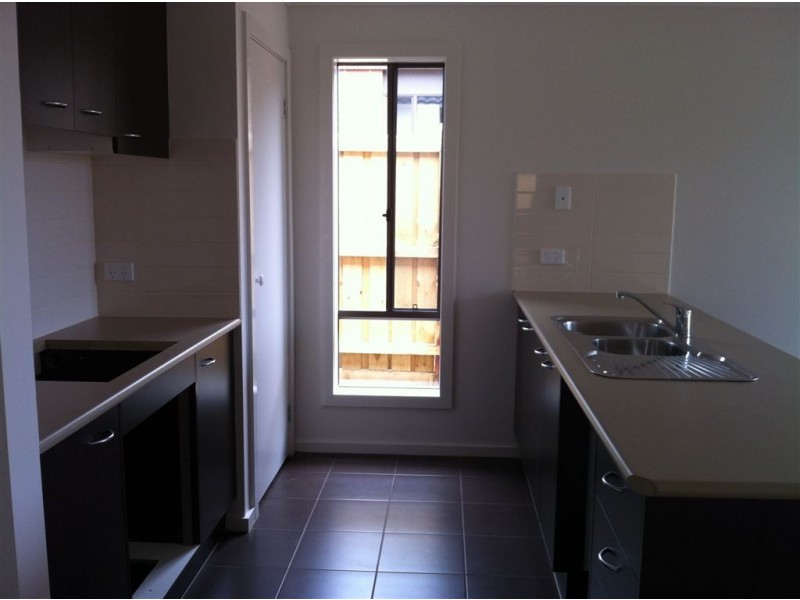 126 Sabel Drive, Cranbourne North VIC 3977