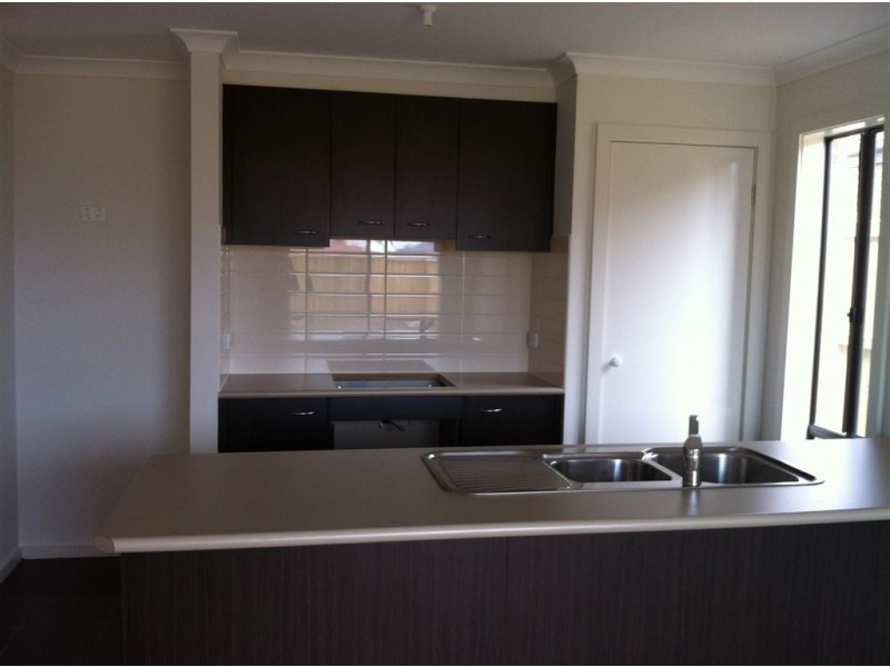 126 Sabel Drive, Cranbourne North VIC 3977