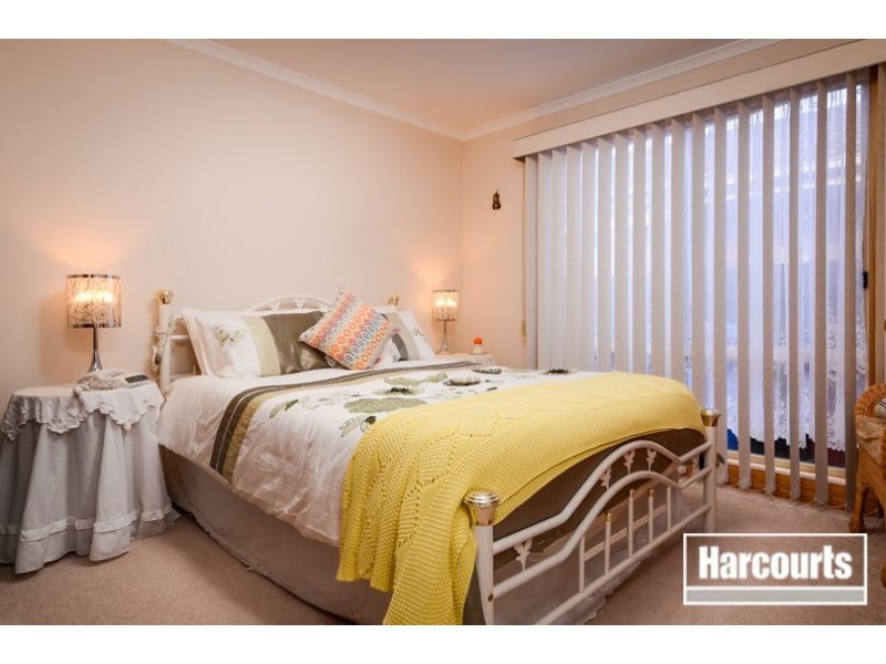 15 Fira Court, Narre Warren VIC 3805