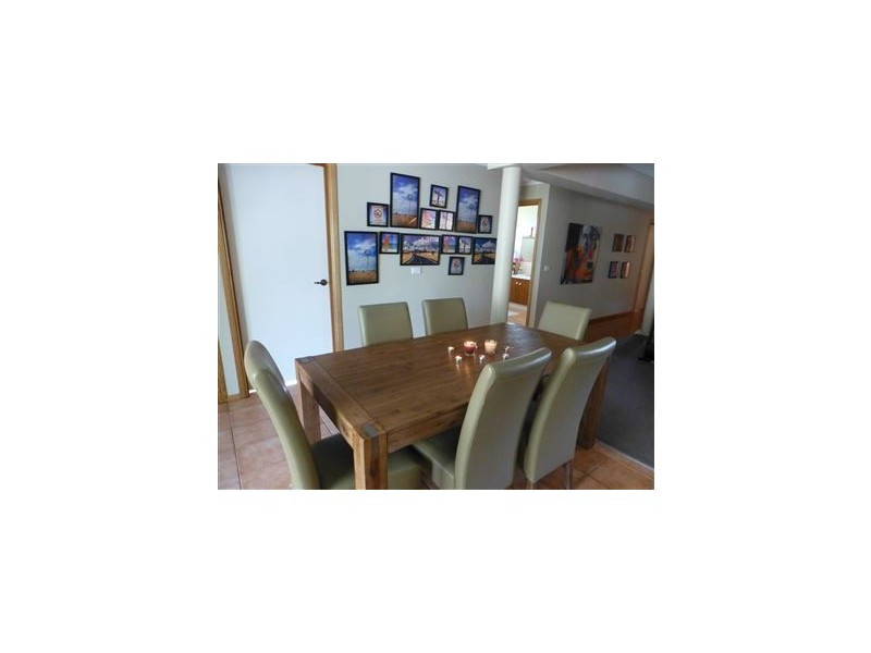 33 Maramba Drive, Narre Warren VIC 3805