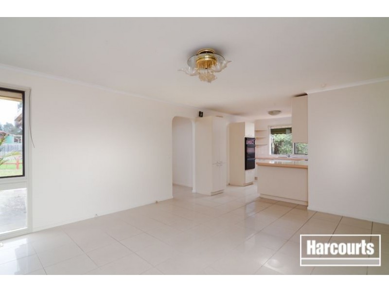 6 Coonara Court, Narre Warren VIC 3805