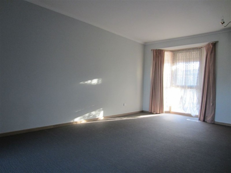 21 Glenburn Drive, Hallam VIC 3803