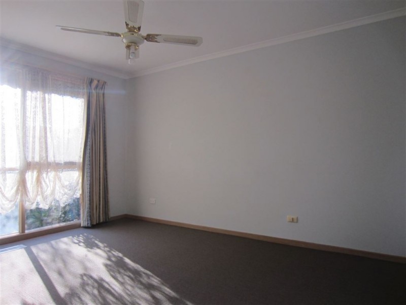 21 Glenburn Drive, Hallam VIC 3803