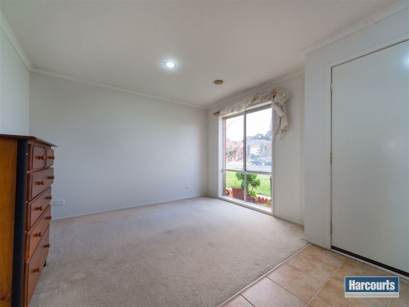 378 Ormond Rd, Narre Warren South VIC 3805