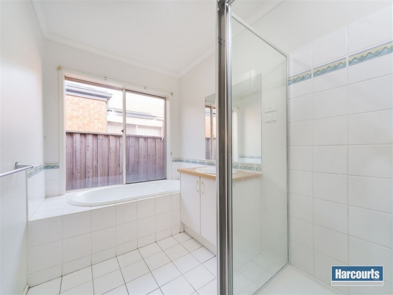 378 Ormond Rd, Narre Warren South VIC 3805
