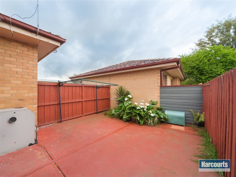 1/109 Camms Rd, Cranbourne VIC 3977