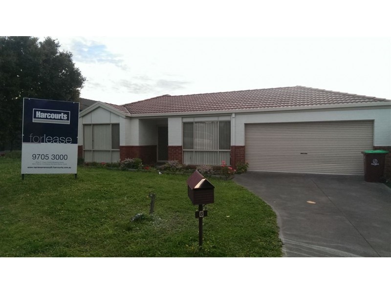 8 Winton Retreat, Cranbourne East VIC 3977