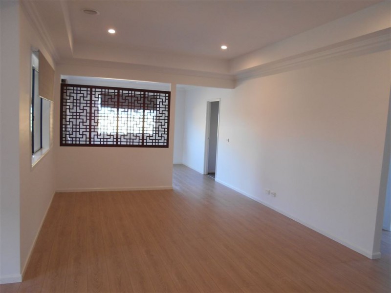 42 Riverstone Boulevard, Clyde North VIC 3978