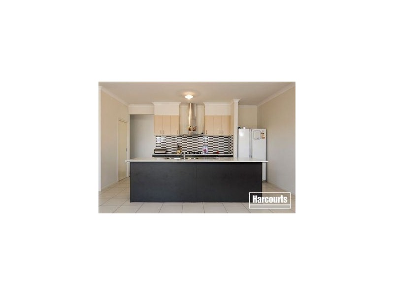 3 Thunderbolt Drive, Cranbourne East VIC 3977