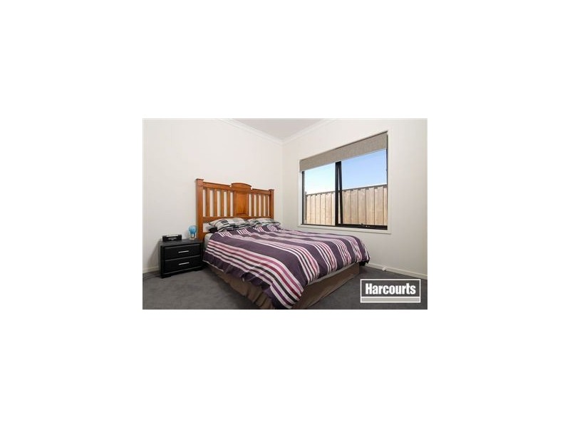 3 Thunderbolt Drive, Cranbourne East VIC 3977