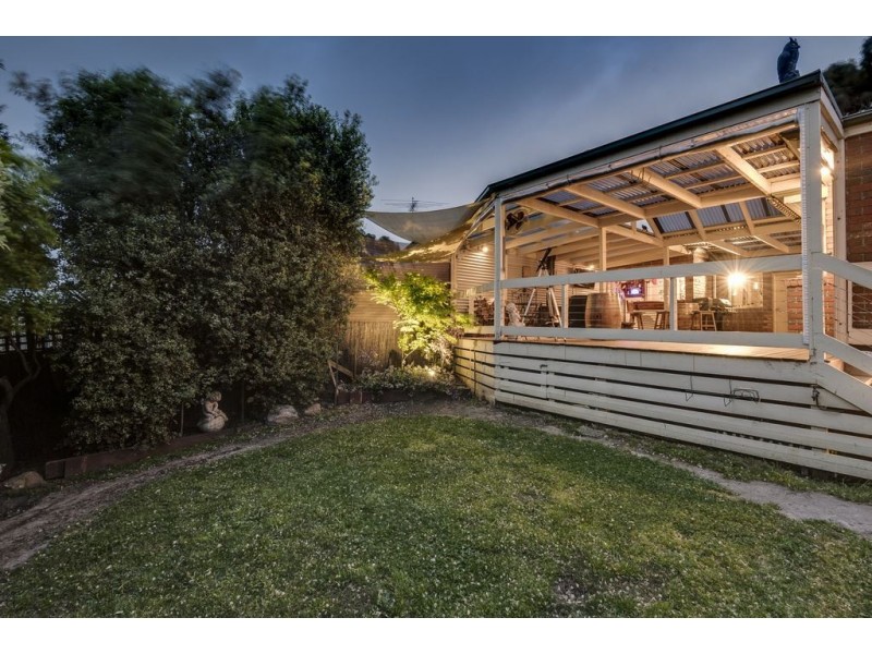 25 Palm Way, Narre Warren South VIC 3805