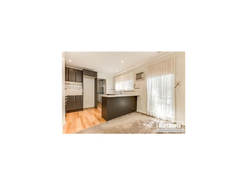 2/9 Alexander Street, Cranbourne VIC 3977