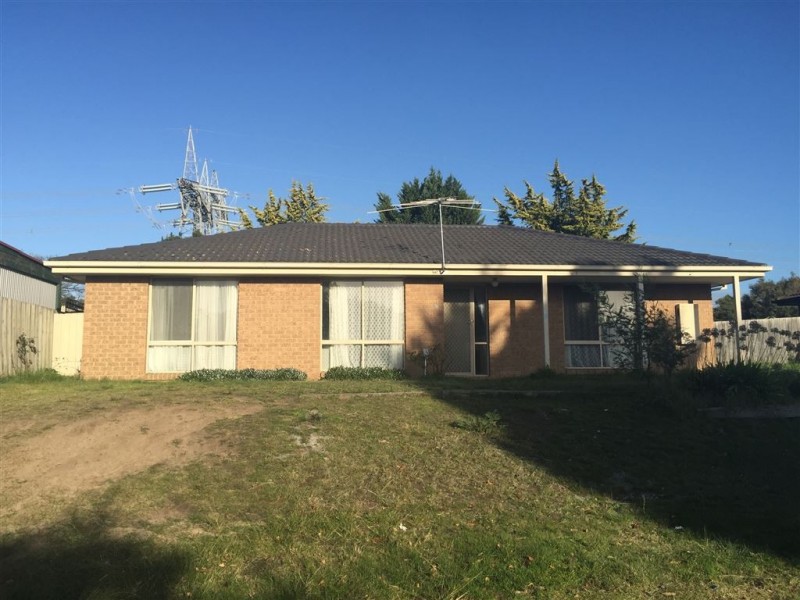 3 Tamworth Court, Cranbourne VIC 3977