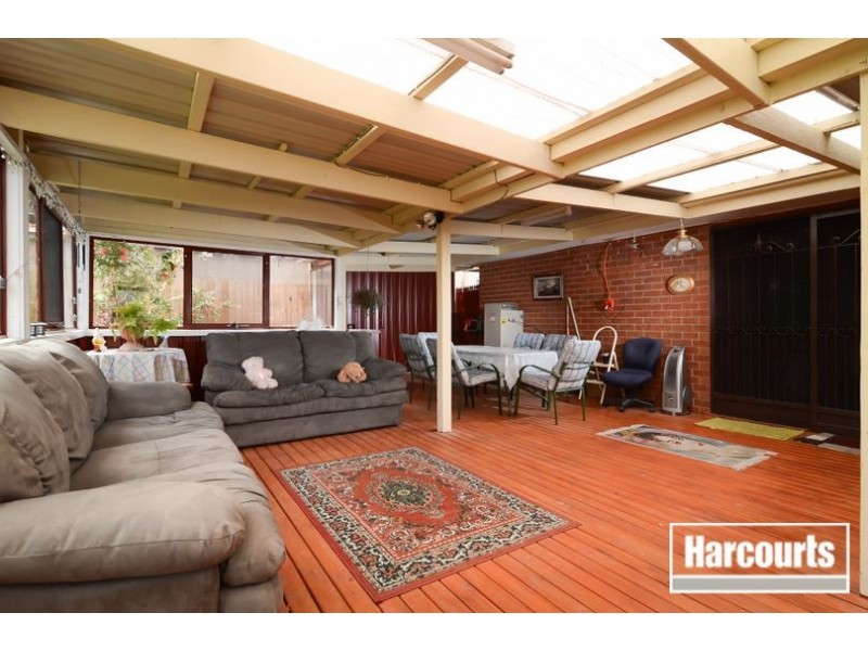 5 Lewisham Close, Hampton Park VIC 3976