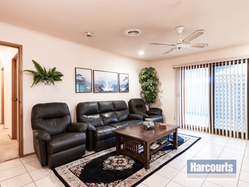 3 Shinners Ave, Narre Warren VIC 3805