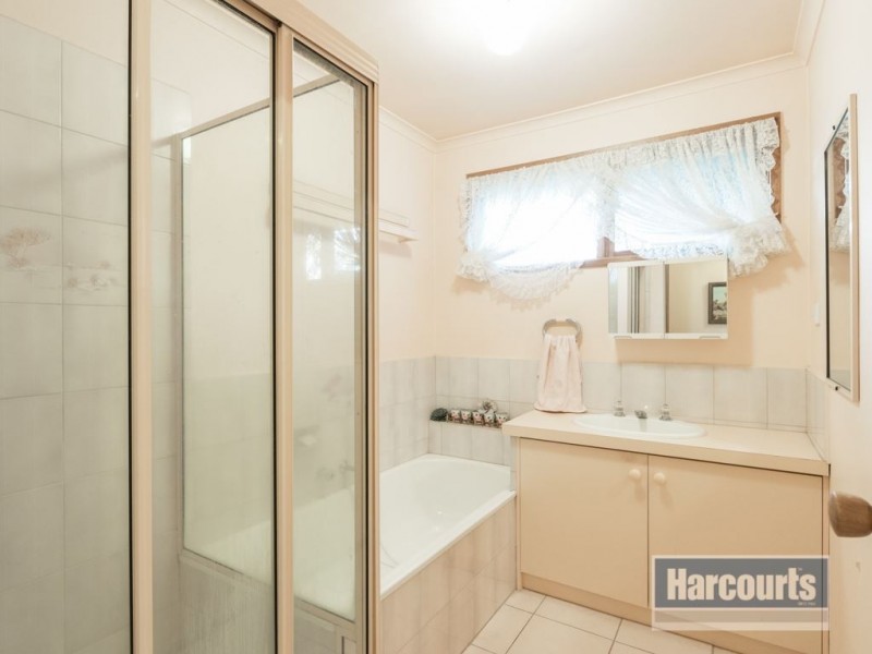 3 Shinners Ave, Narre Warren VIC 3805