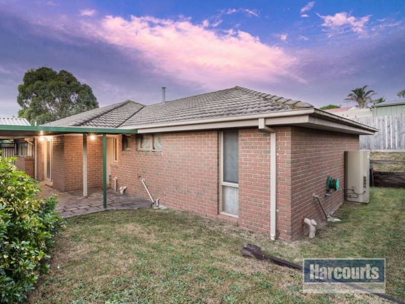 3 Shinners Ave, Narre Warren VIC 3805