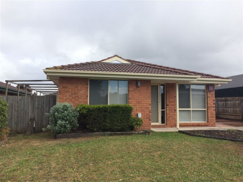 13 Bronhill Court, Cranbourne West VIC 3977