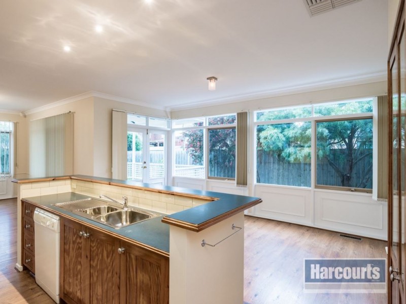 6 Rosewood Court, Narre Warren South VIC 3805