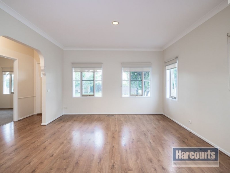 6 Rosewood Court, Narre Warren South VIC 3805