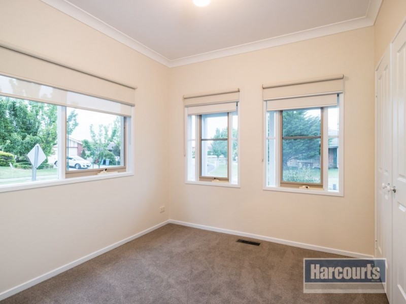 6 Rosewood Court, Narre Warren South VIC 3805