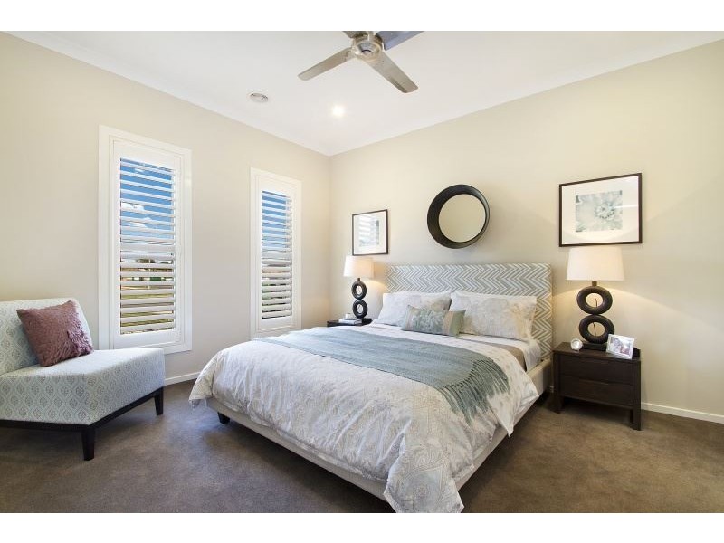 Lot 623 Hollywell Road, Clyde North VIC 3978