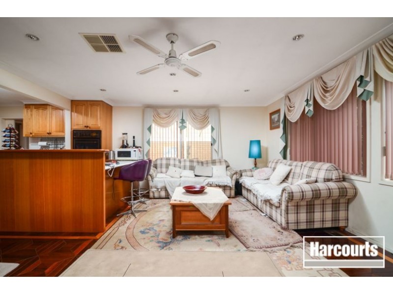 38 Sweeney Drive, Narre Warren VIC 3805