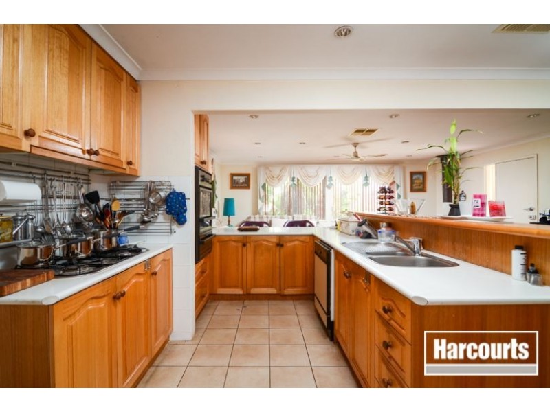 38 Sweeney Drive, Narre Warren VIC 3805