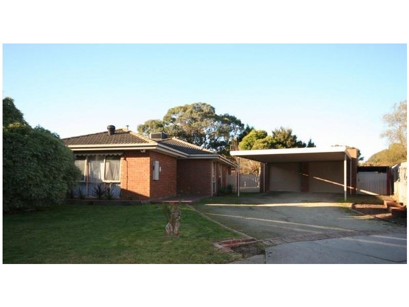 10 Hunter Court, Cranbourne VIC 3977