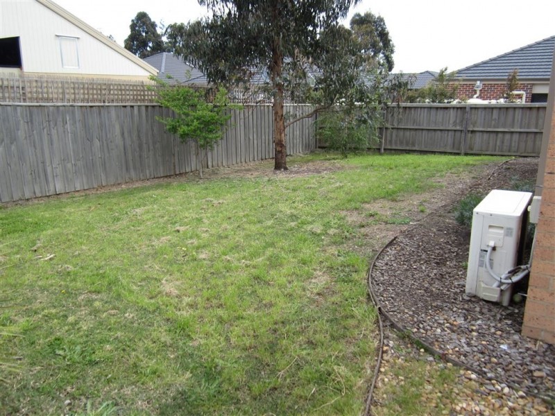 20 Misty Close, Berwick VIC 3806