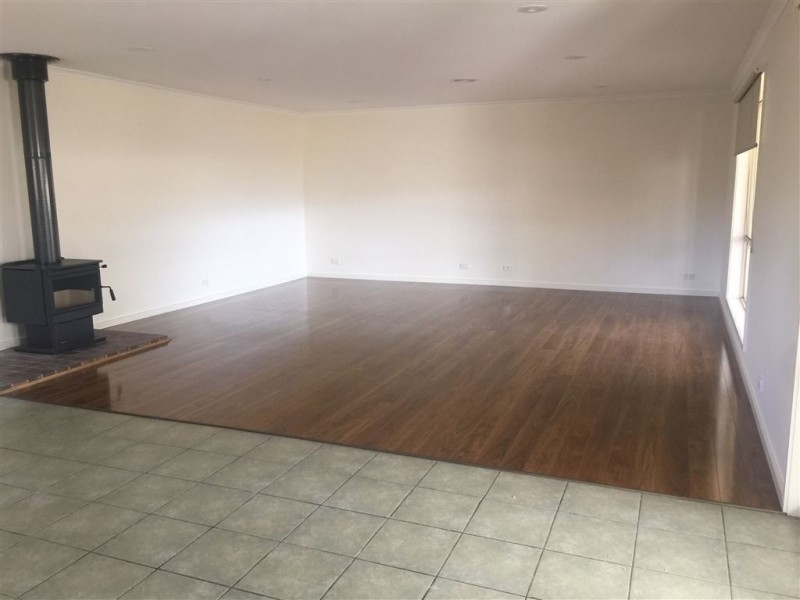 1231 Frankston Dandenong Road, Carrum Downs VIC 3201